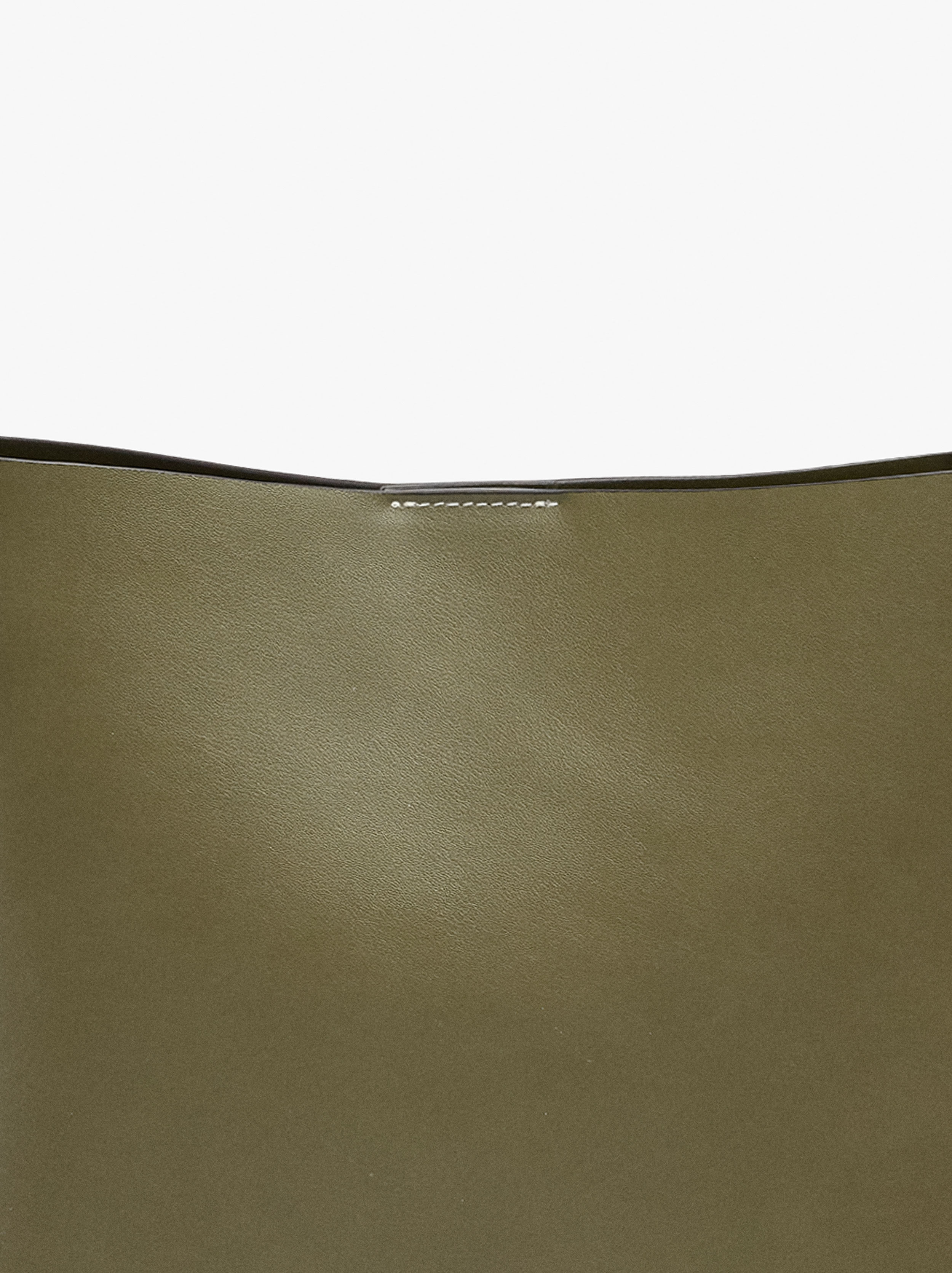 Bolso de hombro liso con bolsa extraíble